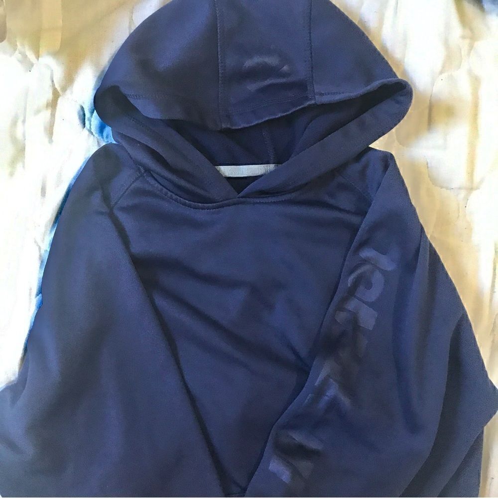 Boys demarini sweatshirt hoodie size YL